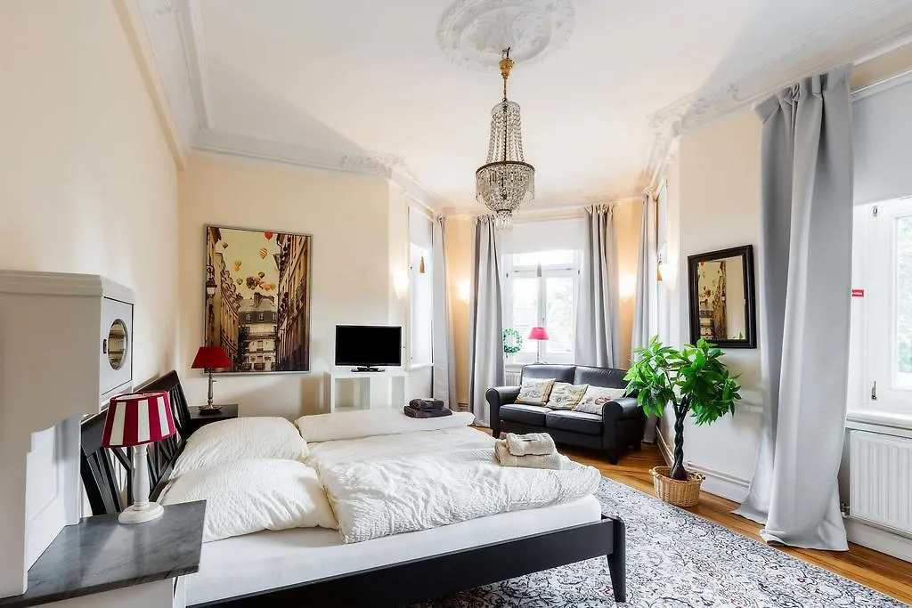 Heinsens Ellerbek Bed & Breakfast